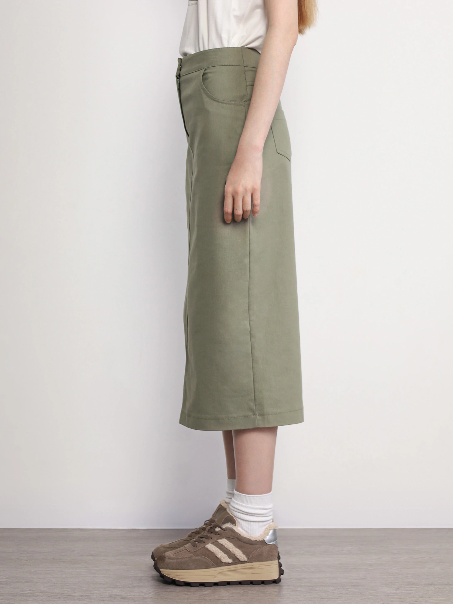 Юбка цвета хаки прямого кроя